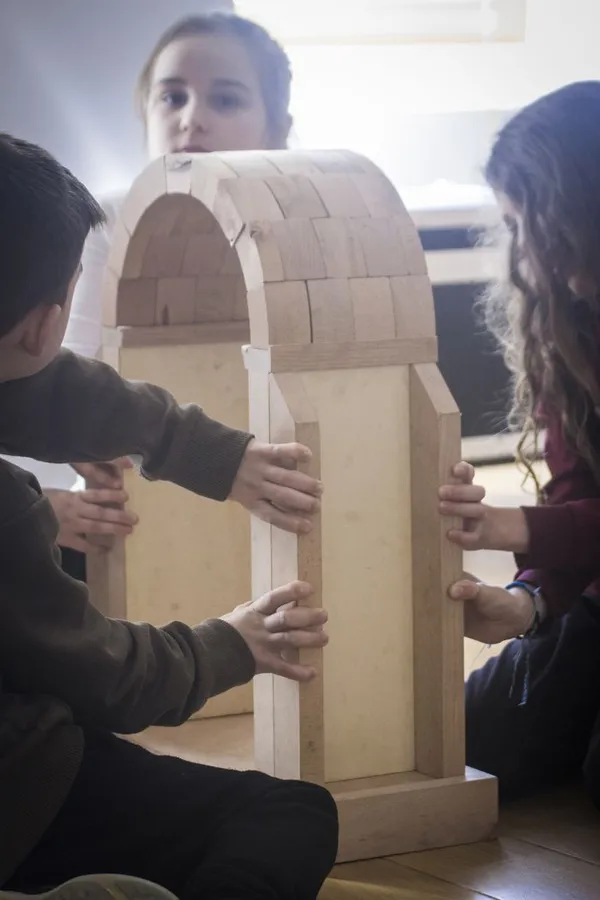 Atelier famille « Petits vitraillistes »