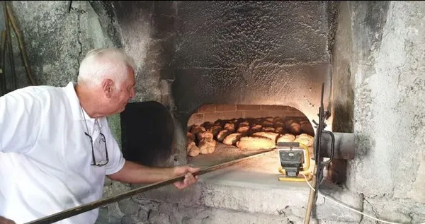 Four des Bellarots - fabrication et vente de pain