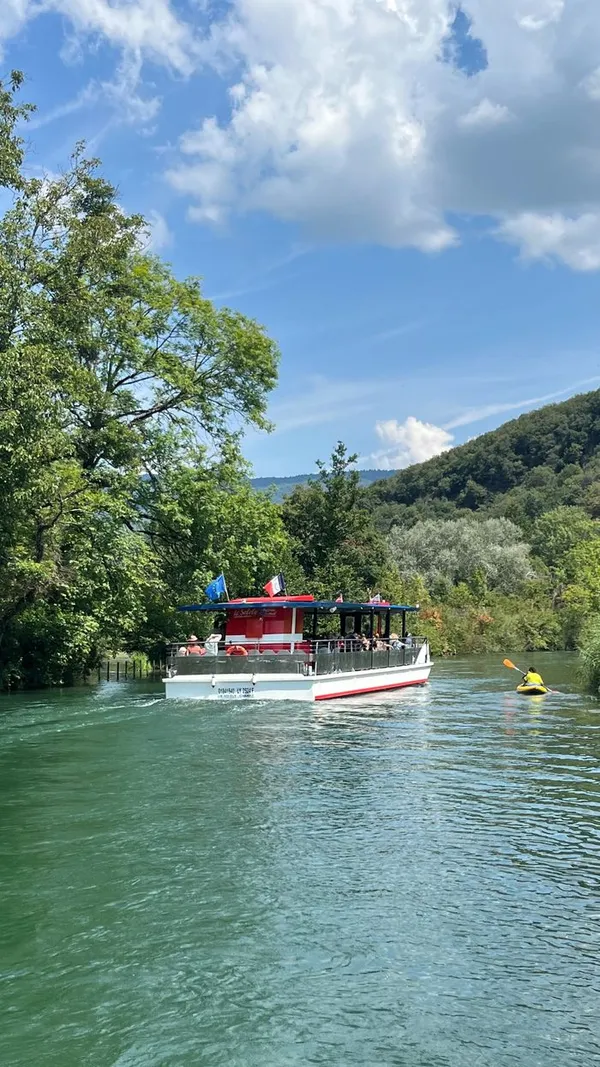 Croisière sur le canal de Savières