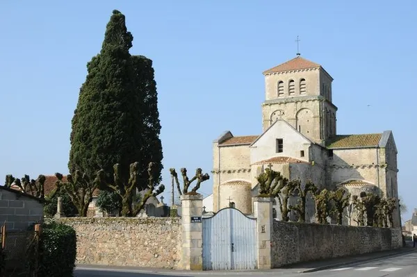 Balade patrimoine "Histoire et architecture au fil du temps à L'Isle-Jourdain"