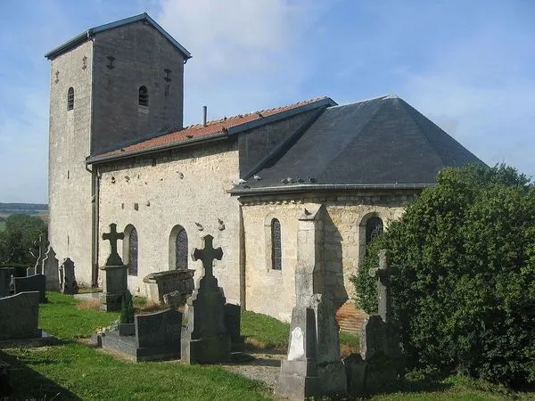 Visite libre d'une église du XIIe siècle