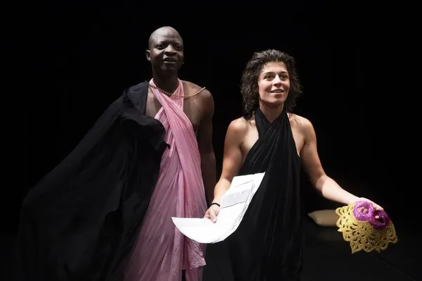 Théâtre avec la cie trivii dans un cadre arboricole à Menton – 12 sept