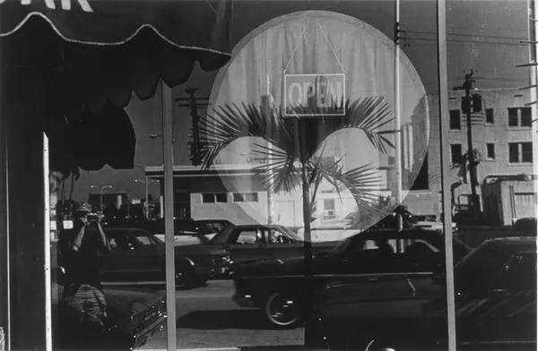 Exposition de Lee Friedlander, The Shape of Seeing, Early Vintage Prints - Zander Galerie Paris