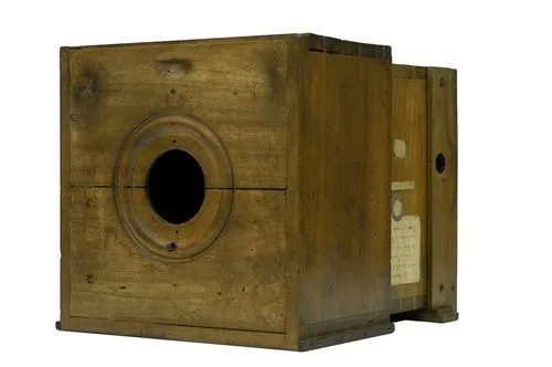 L’empreinte d’Hélios. 1826-1827, Niépce invente la photographie !