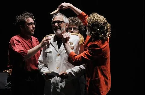 Le Revizor - Compagnie Le Commun des Mortels