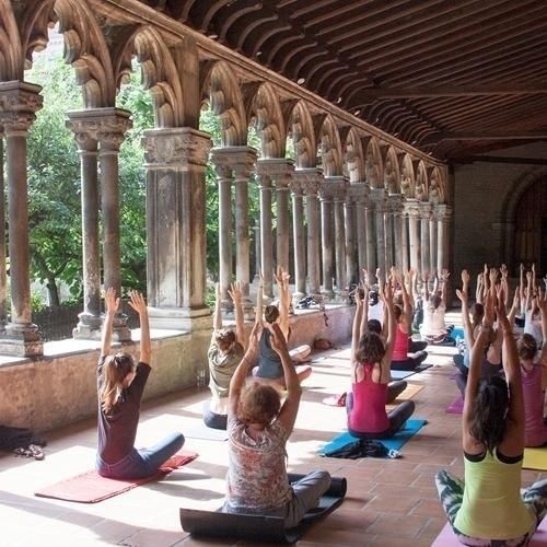 Pause Yoga