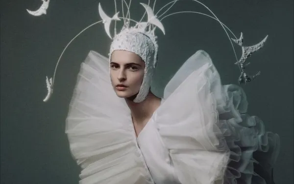 FUTURE FORMS — Contemporary Design / Fashion Exhibitions