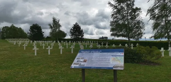 Visite guidée de la nécropole nationale de Vouziers Chestres