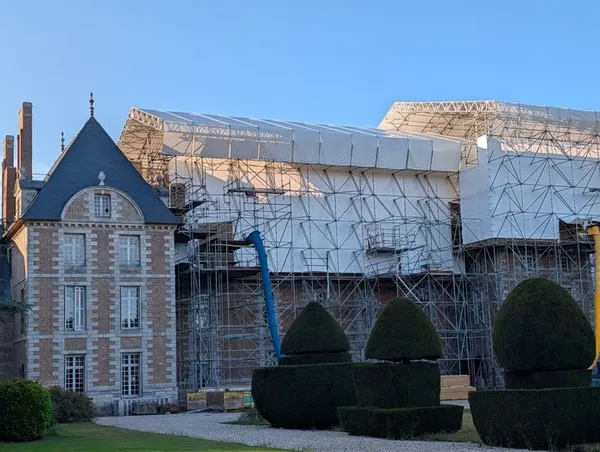 Ateliers de savoirs-faire et exposition "mémoire de chantier"
