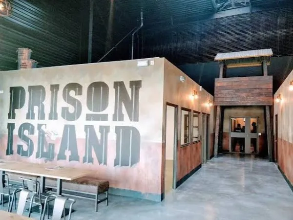 SORTIE INTER QUARTIER "PRISON ISLAND"