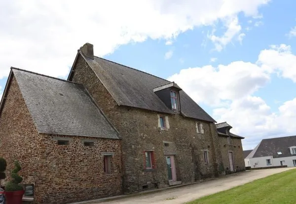 Visite du prieuré et de l'ancien logis seigneurial à Noyal-sur-Vilaine
