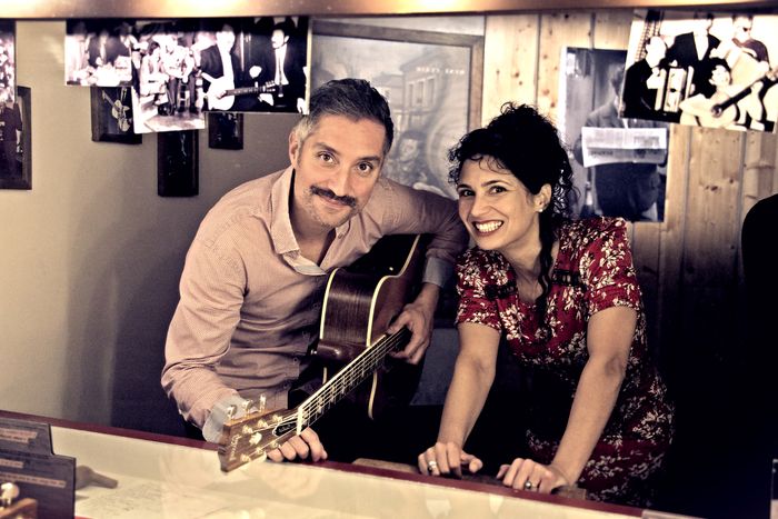 Le duo Olévia chante Brassens