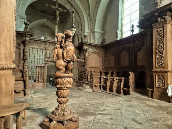 Visite guidée de l'église abbatiale de Moutier d'Ahun