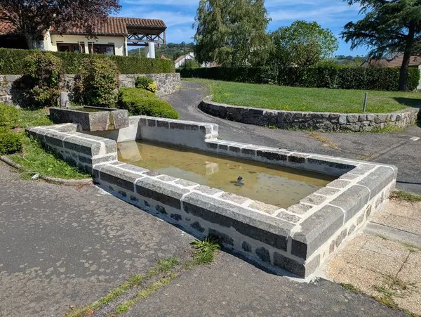 Restauration de la fontaine du Buron