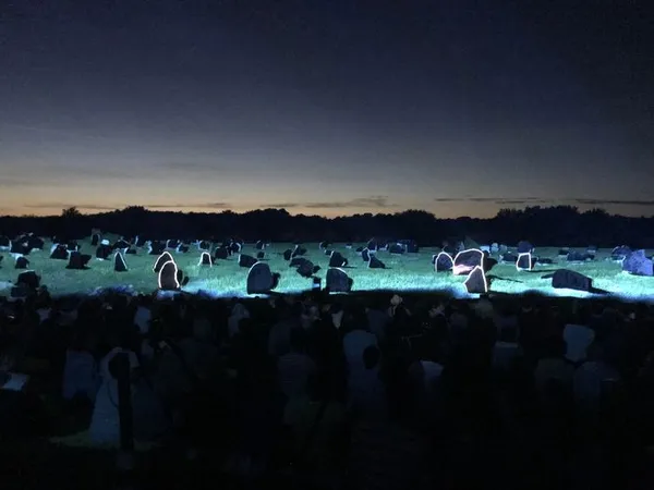 Skedanoz, les nuits scintillantes des mégalithes