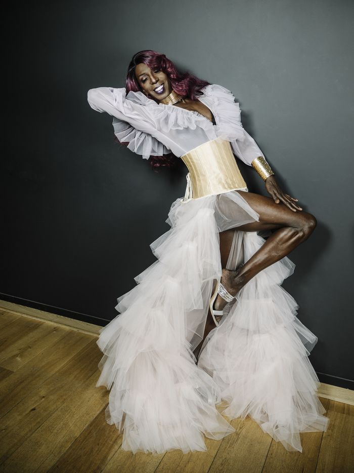 Cabaret "Enfin !" de Brenda Mour