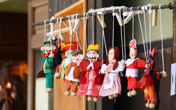 Stage de fabrication de marionnettes pour enfants