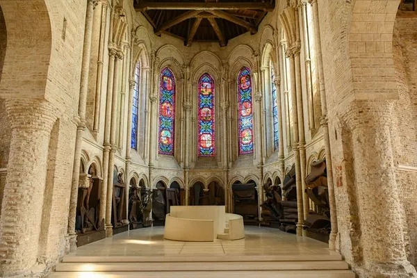 Visite : le Choeur de lumière