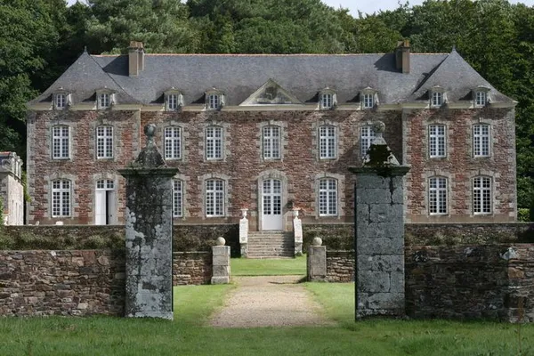 Visite guidée au château de Léhélec