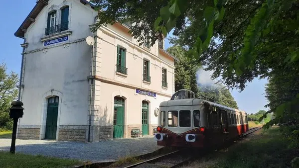 Découverte exceptionnelle de la gare privée de Chambretaud