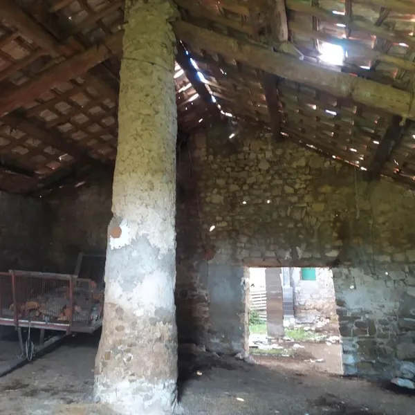 visite guidée du vieux Montlaux et de la ferme des Guerins