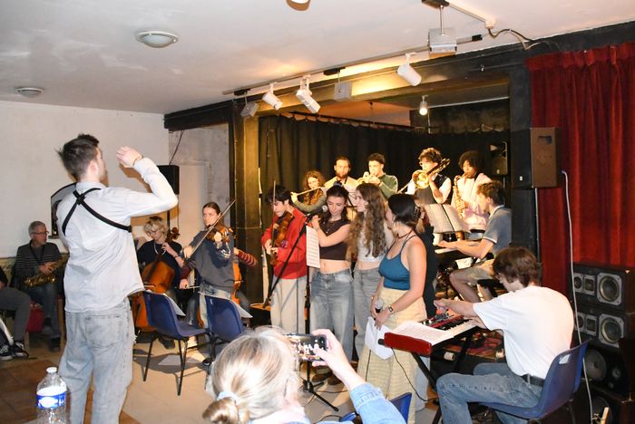 Jam Jazz