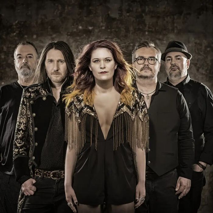 JESSIE LEE & THE ALCHEMISTS INVITENT YAROL POUPAUD (FFF)