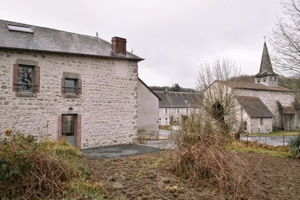Réhabilitation d’une habitation en maison communale