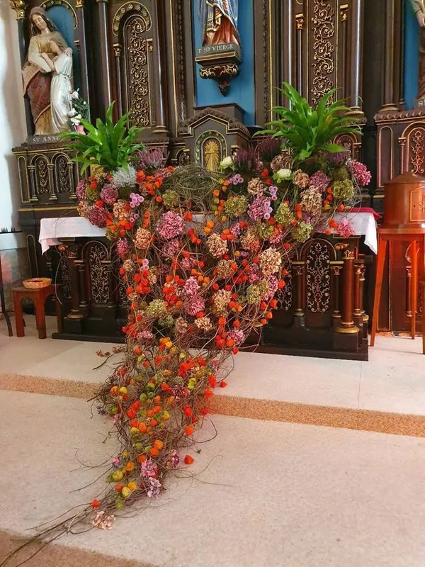 Décor floral : Notre-Dame aux couleurs de l'automne
