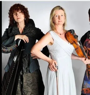 Nollaig Casey et Maire Ni Chathasaigh violon harpe Irlande