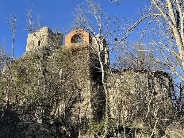 Présentation du Patrimoine Historique du site de la Chapelle et du Château de Laroche