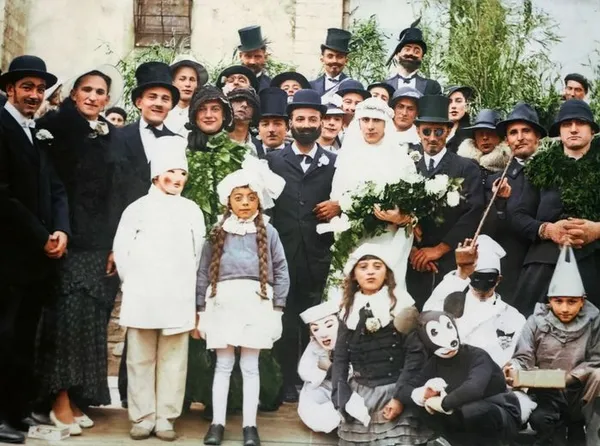 Exposition : le carnaval de Léon