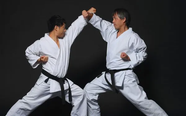 Rentrée 2026 : arts martiaux et sports de combat pour adultes à Paris 14e (Wing-Tsun kungfu, Kali Eskrima)