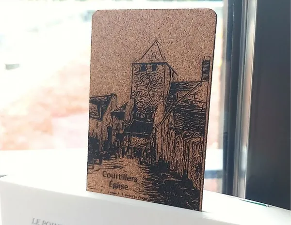 Atelier fablab : réalisez votre marque-page gravé
