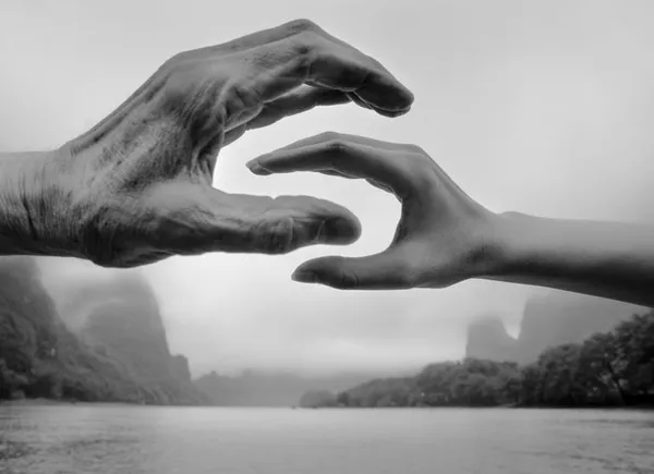 S'enraciner dans la Nature de l'Etre, la collection de Nathalie Casabo Emprin en Ardèche verte