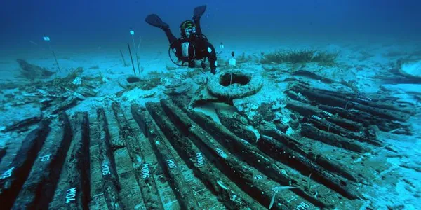 Découverte de l'archéologie sous-marine en réalité virtuelle