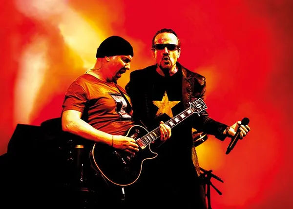 U2 Revolution