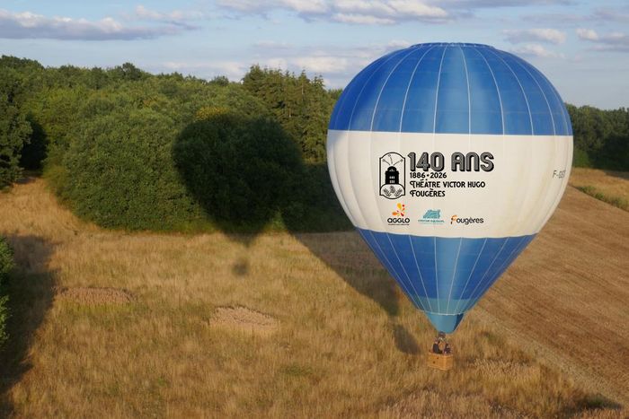 Vol en montgolfière – Les 140 ans du théâtre