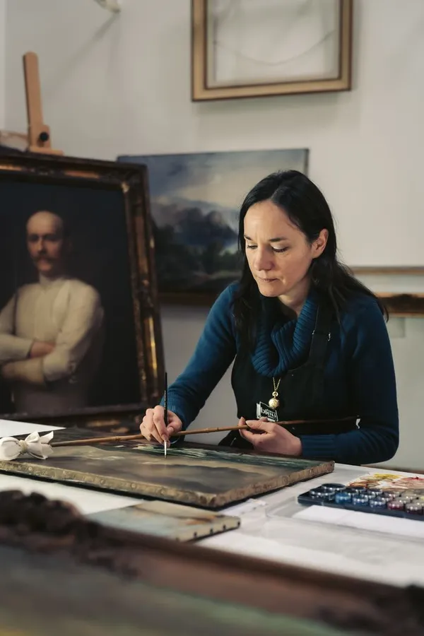 Découverte et visite d'un atelier de restauration de peintures