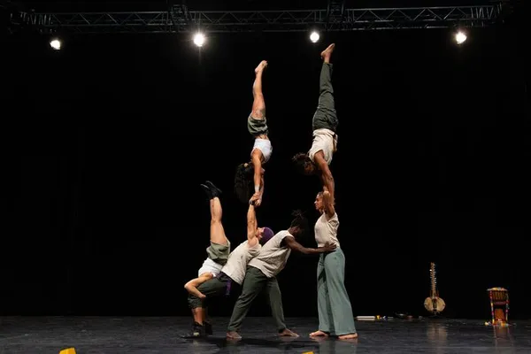 FESTIVAL 31 NOTES D'ÉTÉ | LARÉOLE – Les Impromptueuses & Compagnie Sanké