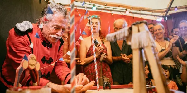 Le Cirque des Puces Savantes · Cie Petits Miracles