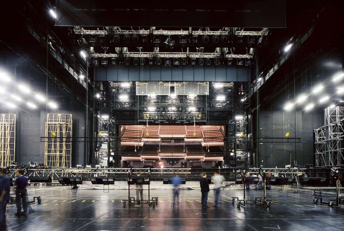 Visite guidée des espaces scéniques de l'Opéra Bastille