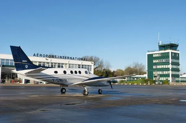 Découverte de l'aéroport international Le Touquet - Elizabeth II