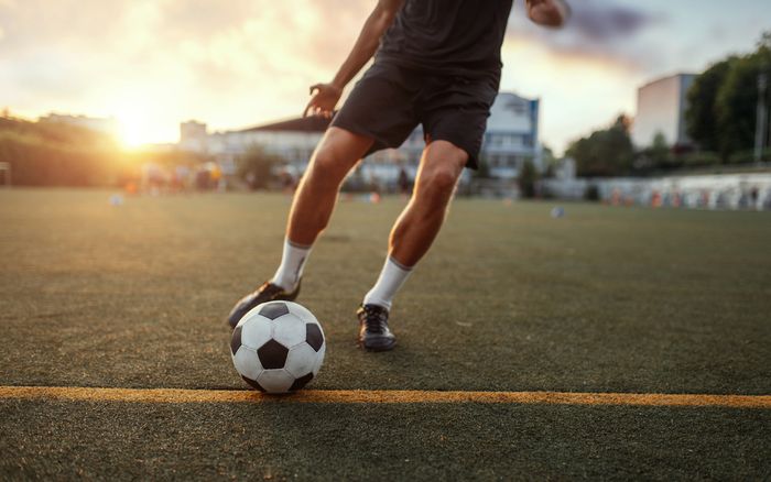 Paris sport dimanches : Football et renforcement musculaire au TEP Angélique Duchemin (ex- Amandiers)