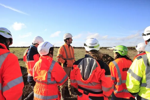 Visites guidées d'un chantier de fouilles avec des archéologues de l'Inrap