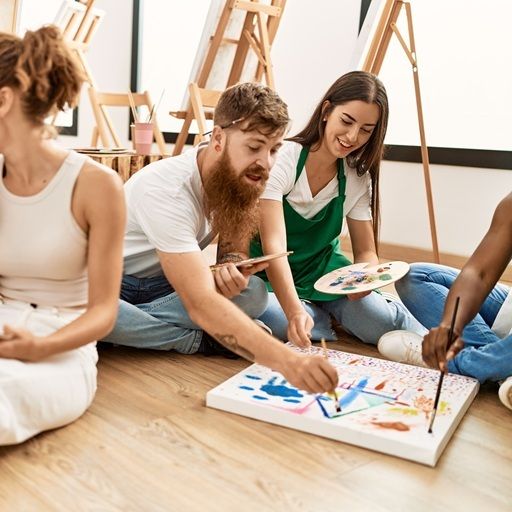 Atelier artistique : explorer la joie