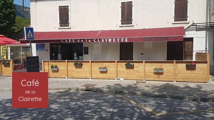 Petit-déjeuner des bénévoles IVDD au Café de la Clairette à Vercheny.