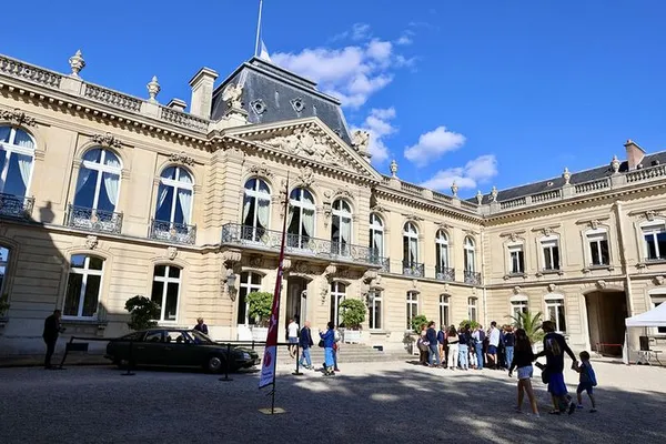 Visite de l'Hôtel du Département et de la Préfecture