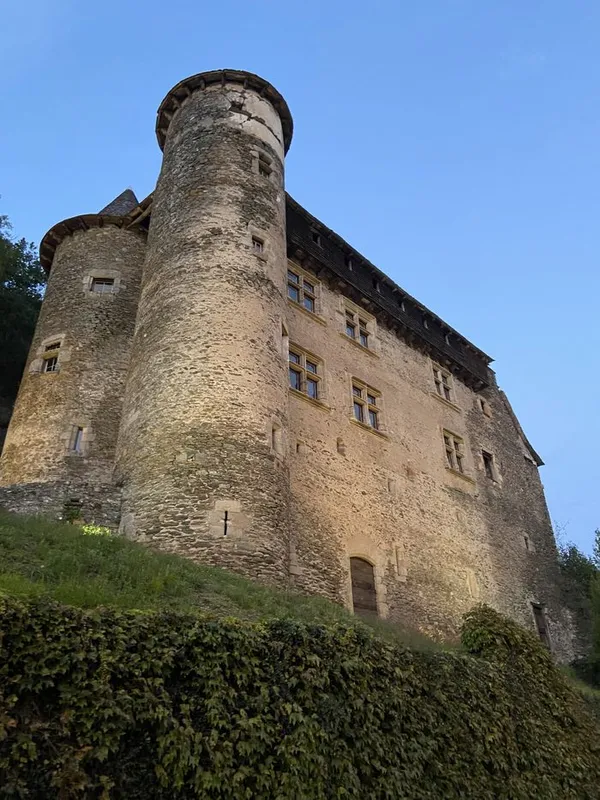 Visite du château de Vieillevie