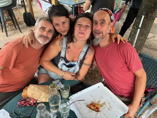 La toute première du Dürüm Grup